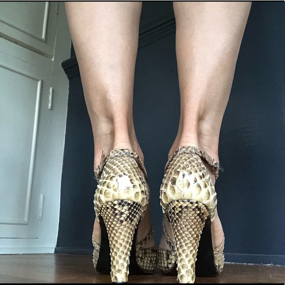 Snakeskin heels - Picture 2 of 5